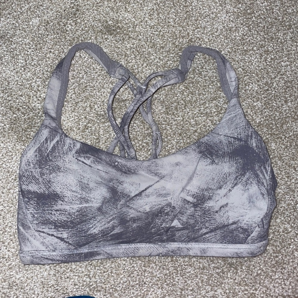 Lulu lemon sports bra